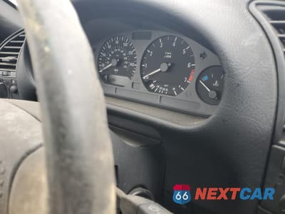 Zdjęcie 9 z 12 samochodu: 1995 BMW 325 IC AUTOMATIC VIN:WBABJ6328SJD44422 - miniatura