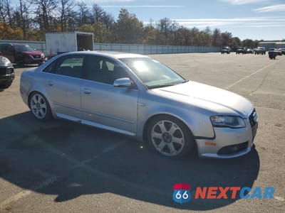 Czwarte zdjęcie samochodu z boku: 2005 AUDI NEW S4 QUATTRO VIN:WAUGL68EX5A522271 - miniatura