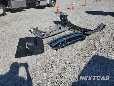 Zdjęcie 12 z 13 samochodu: 2016 CHEVROLET SILVERADO K1500 LT VIN:1GCVKREC1GZ290763 - miniatura