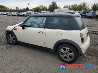 Drugie zdjęcie samochodu z przodu: 2003 MINI COOPER VIN:WMWRC33493TE15349 - miniatura