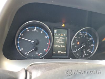 Zdjęcie 9 z 13 samochodu: 2018 TOYOTA RAV4 LE VIN:JTMBFREV5JJ204031 - miniatura