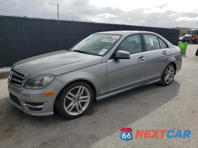 2014 MERCEDES-BENZ C 250 WDDGF4HBXEA932708 - główne zdjęcie licytacji z USA - miniatura