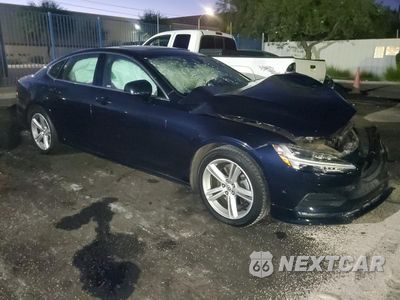 Czwarte zdjęcie samochodu z boku: 2017 VOLVO S90 T5 MOM VIN:YV1102AK2H1007113 - miniatura