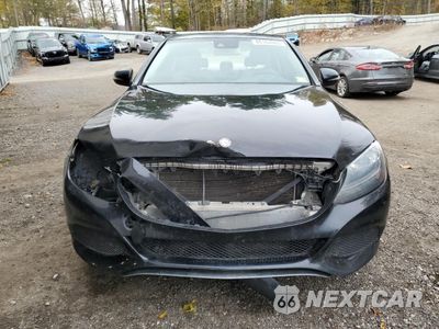 Piąte zdjęcie samochodu w środku: 2016 MERCEDES-BENZ C 300 4MATIC VIN:55SWF4KB3GU141704 - miniatura