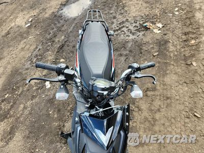 Piąte zdjęcie samochodu w środku: 2025 YAMAHA SCOOTER VIN:LLPVGBAA0R1050111 - miniatura
