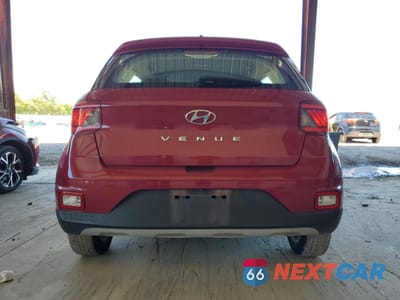 Zdjęcie 6 z 13 samochodu: 2021 HYUNDAI VENUE SE VIN:KMHRB8A39MU065688 - miniatura