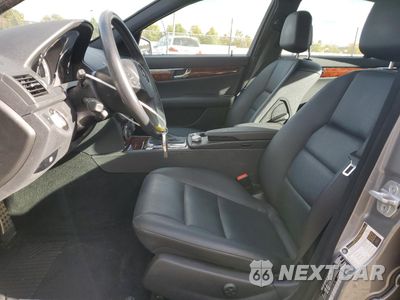 Zdjęcie 7 z 13 samochodu: 2011 MERCEDES-BENZ C 300 VIN:WDDGF5EB6BA508478 - miniatura