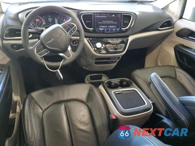 Zdjęcie 8 z 13 samochodu: 2022 CHRYSLER PACIFICA TOURING L VIN:2C4RC1BG2NR165625 - miniatura
