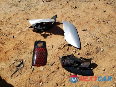 Zdjęcie 12 z 13 samochodu: 2002 PONTIAC FIREBIRD FORMULA VIN:2G2FV22GX22166663 - miniatura