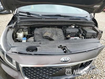 Zdjęcie 12 z 13 samochodu: 2017 KIA SEDONA LX VIN:KNDMB5C12H6222173 - miniatura