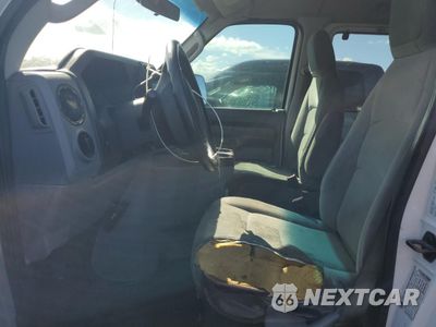 Zdjęcie 7 z 15 samochodu: 2009 FORD ECONOLINE E350 SUPER DUTY WAGON VIN:1FBNE31L89DA55131 - miniatura