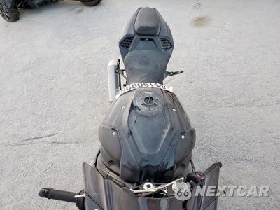 Piąte zdjęcie samochodu w środku: 2021 BMW S 1000 RR VIN:WB10E230XM6E51691 - miniatura