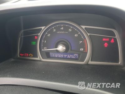 Zdjęcie 9 z 14 samochodu: 2007 HONDA CIVIC LX VIN:1HGFA155X7L133182 - miniatura