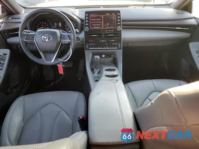 Zdjęcie 8 z 12 samochodu: 2021 TOYOTA AVALON XLE VIN:4T1JZ1FB1MU066303 - miniatura