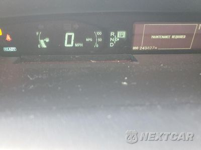 Zdjęcie 9 z 11 samochodu: 2012 TOYOTA PRIUS VIN:JTDKN3DU6C5464247 - miniatura