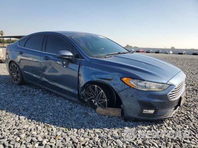 Czwarte zdjęcie samochodu z boku: 2019 FORD FUSION SE VIN:3FA6P0HD5KR115490 - miniatura