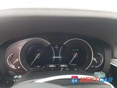 Zdjęcie 9 z 11 samochodu: 2018 BMW Motorrad M550XI VIN:WBAJB9C52JG463631 - miniatura