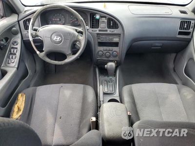 Zdjęcie 8 z 12 samochodu: 2006 HYUNDAI ELANTRA GLS VIN:KMHDN56D46U197858 - miniatura
