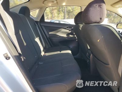 Zdjęcie 10 z 13 samochodu: 2018 NISSAN SENTRA S VIN:3N1AB7AP0JY301266 - miniatura