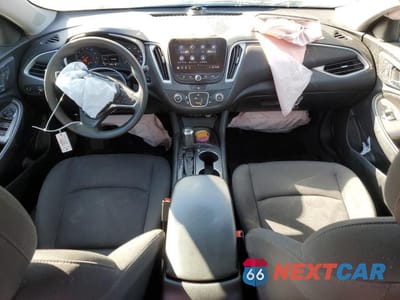 Zdjęcie 8 z 12 samochodu: 2019 CHEVROLET MALIBU LS VIN:1G1ZB5ST2KF191547 - miniatura