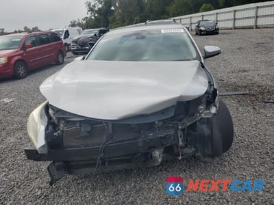 Piąte zdjęcie samochodu w środku: 2017 TOYOTA AVALON XLE VIN:4T1BK1EB3HU255888 - miniatura