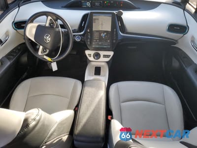 Zdjęcie 8 z 13 samochodu: 2019 TOYOTA PRIUS PRIME VIN:JTDKARFP3K3117863 - miniatura