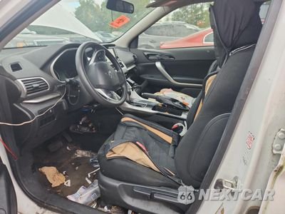 Zdjęcie 7 z 12 samochodu: 2020 MITSUBISHI ECLIPSE CROSS ES VIN:JA4AT3AA3LZ006177 - miniatura