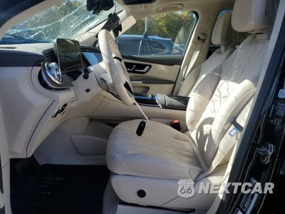 Zdjęcie 7 z 13 samochodu: 2023 MERCEDES-BENZ EQS SUV 450 4MATIC VIN:4JGDM2EB1PA013996 - miniatura