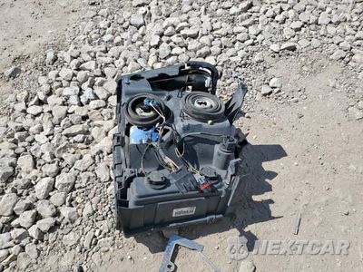 Zdjęcie 12 z 13 samochodu: 2008 GMC SIERRA C1500 VIN:3GTEC13J38G185028 - miniatura