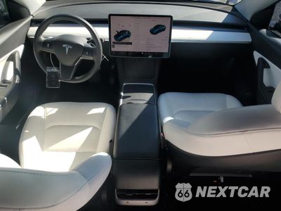 Zdjęcie 8 z 12 samochodu: 2022 TESLA MODEL Y VIN:7SAYGDEE6NF419251 - miniatura