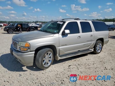 2004 GMC YUKON XL DENALI 1GKFK66U44J165636 - główne zdjęcie licytacji z USA - miniatura