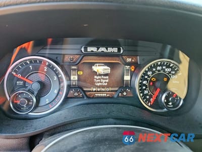 Zdjęcie 9 z 12 samochodu: 2022 RAM 2500 TRADESMAN VIN:3C6UR5CL6NG391997 - miniatura