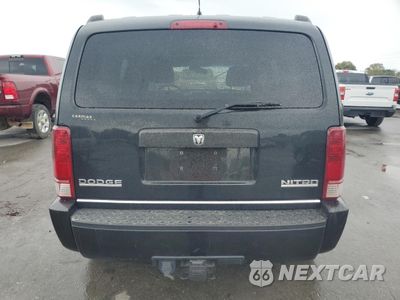 Zdjęcie 6 z 15 samochodu: 2011 DODGE NITRO HEAT VIN:1D4PT4GK3BW603581 - miniatura