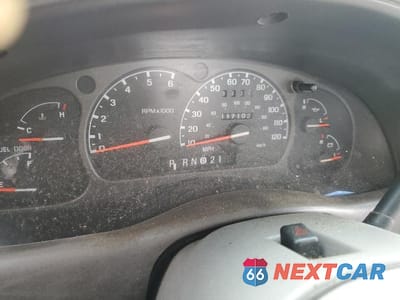 Zdjęcie 9 z 12 samochodu: 2001 MAZDA B3000 VIN:4F4YR12U91TM29949 - miniatura
