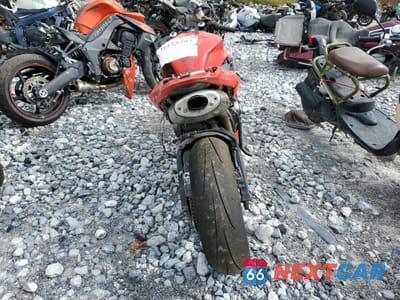 Czwarte zdjęcie samochodu z boku: 2007 HONDA CBR600 RR VIN:JH2PC40037M010464 - miniatura