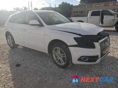 Czwarte zdjęcie samochodu z boku: 2017 AUDI Q5 PRESTIGE S-LINE VIN:WA1W7AFP5HA044611 - miniatura