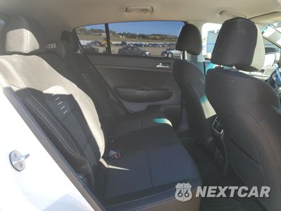 Zdjęcie 11 z 13 samochodu: 2017 KIA SPORTAGE LX VIN:KNDPMCAC3H7219227 - miniatura