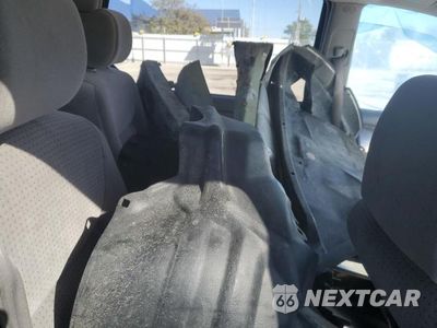 Zdjęcie 11 z 13 samochodu: 2006 TOYOTA SIENNA CE VIN:5TDZA23C06S477345 - miniatura