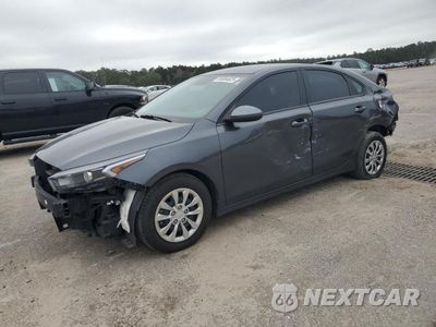 2023 KIA FORTE LX 3KPF24AD3PE677963 - główne zdjęcie licytacji z USA - miniatura