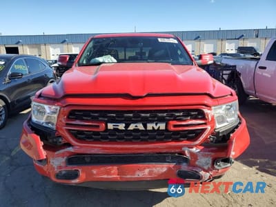 Piąte zdjęcie samochodu w środku: 2022 RAM 1500 BIG HORN/LONE STAR VIN:1C6SRFFTXNN402354 - miniatura