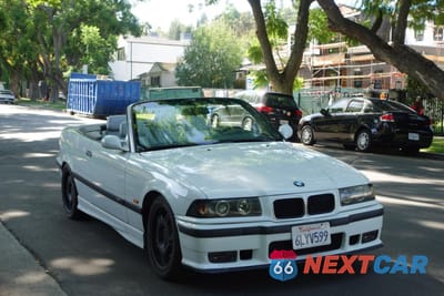 Drugie zdjęcie samochodu z przodu: 1999 BMW M3 VIN:WBSBK933XXEC44240 - miniatura