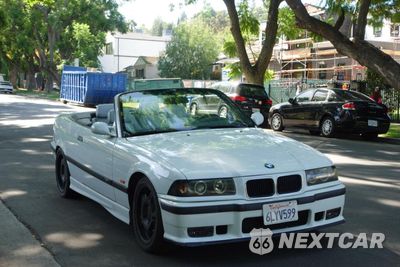 Drugie zdjęcie samochodu z przodu: 1999 BMW M3 VIN:WBSBK933XXEC44240 - miniatura