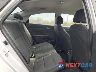 Zdjęcie 10 z 12 samochodu: 2022 HYUNDAI ACCENT SE VIN:3KPC24A66NE165227 - miniatura
