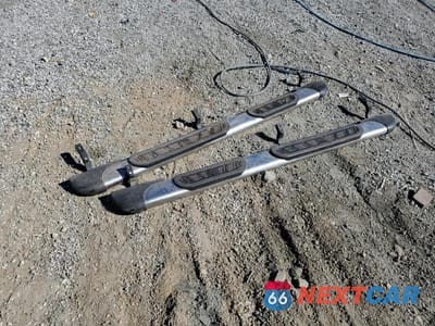 Zdjęcie 12 z 13 samochodu: 2007 TOYOTA TACOMA V6 VIN:3TMLU42N47M011379 - miniatura
