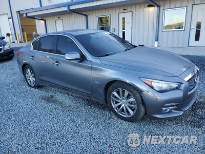 Czwarte zdjęcie samochodu z boku: 2016 INFINITI Q50 PREMIUM VIN:JN1EV7AP8GM304887 - miniatura
