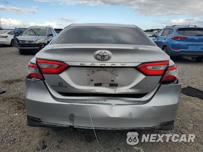 Zdjęcie 6 z 12 samochodu: 2018 TOYOTA CAMRY L VIN:4T1B11HK7JU054712 - miniatura