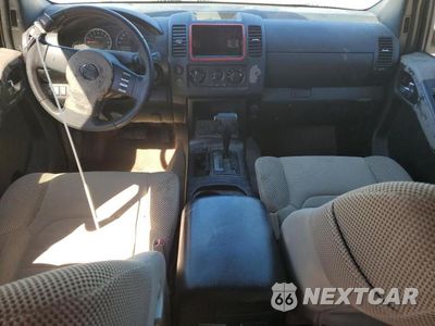 Zdjęcie 8 z 13 samochodu: 2010 NISSAN PATHFINDER S VIN:5N1AR1NN5AC616454 - miniatura