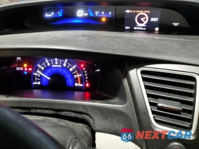 Zdjęcie 9 z 12 samochodu: 2015 HONDA CIVIC LX VIN:19XFB2F55FE097229 - miniatura