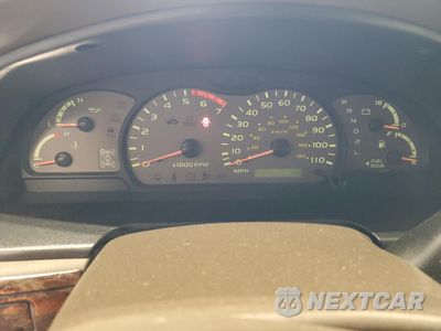 Zdjęcie 9 z 13 samochodu: 2004 TOYOTA SEQUOIA LIMITED VIN:5TDBT48A74S232800 - miniatura