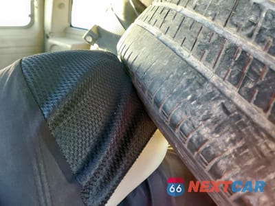 Zdjęcie 11 z 12 samochodu: 2004 CHEVROLET TAHOE K1500 VIN:1GNEK13Z14R320890 - miniatura